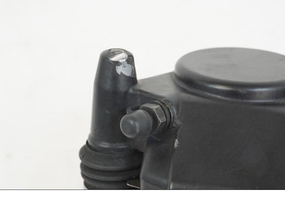 Vänster sida på Bromsok från en Kawasaki VN 1500 -1996 motorcykel.