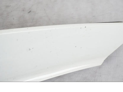 Höger sida på Bakvinge från en KTM 390 Duke -2018 motorcykel.