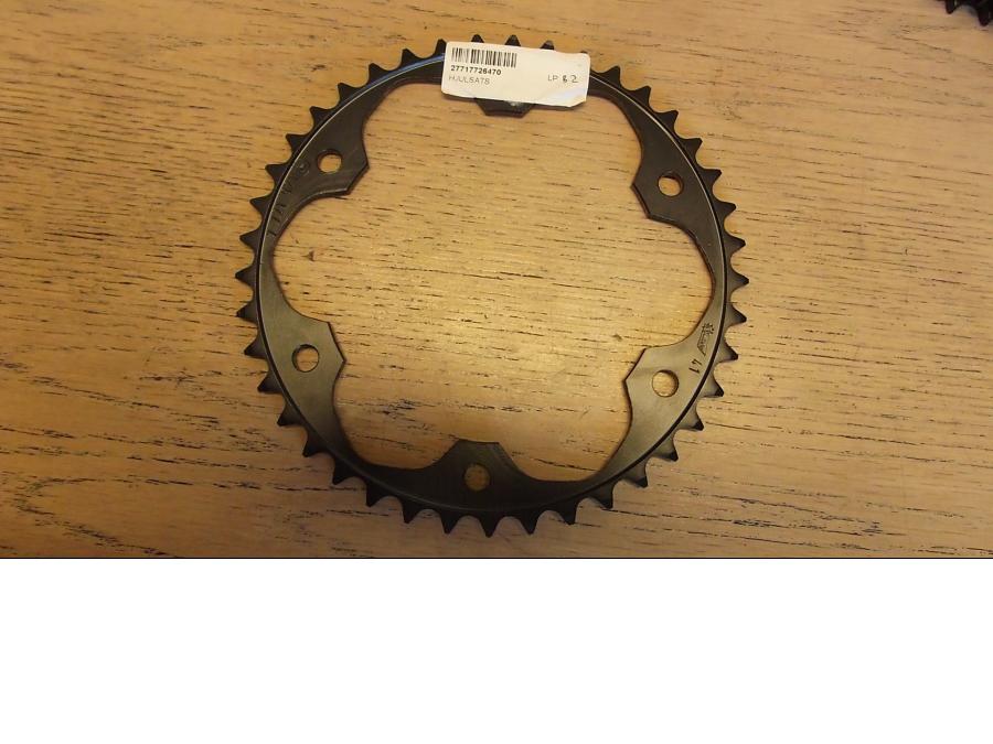 Framsidan på Drev från en BMW F 800 GS -2012 motorcykel.