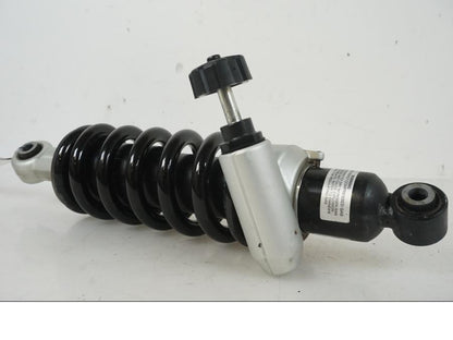 Snett nerifrån på Stötdämpare från en BMW F 750 GS -2019 motorcykel.