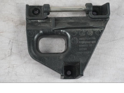 Baksidan på Sadelfäste från en BMW K 1600 GTL -2015 motorcykel.