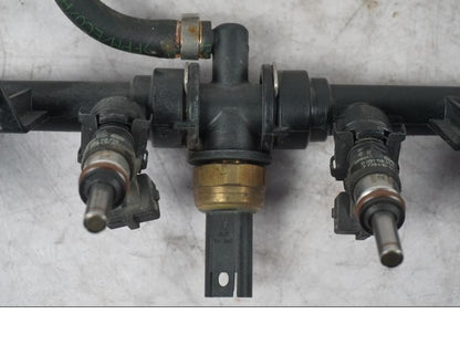 Extrabild3 på Fuel Rail från en BMW K 1600 GTL -2015 motorcykel.