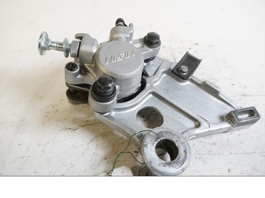 Framsidan på Bromsok från en Honda CBR 900 RR -1999 motorcykel.