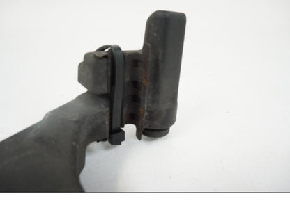 Extrabild1 på Bromsoksfäste från en Yamaha YZF 1000 R1 -2002 motorcykel.