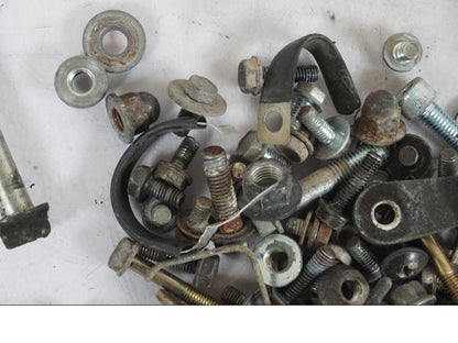 Extrabild1 på Skruv / Mutter etc från en Kawasaki KL 650A -1987 motorcykel.