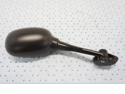 Framsidan på Backspegel från en BMW F 800 ST -2007 motorcykel.