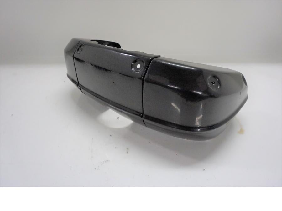 Baksidan på Sidopanel från en Yamaha XVZ 1300 -1997 motorcykel.