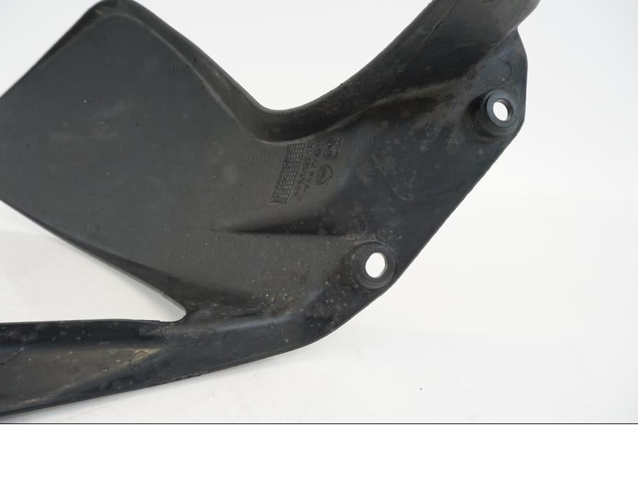 Extrabild4 på Svingskärm från en Ducati Streetfighter V4 -2020 motorcykel.