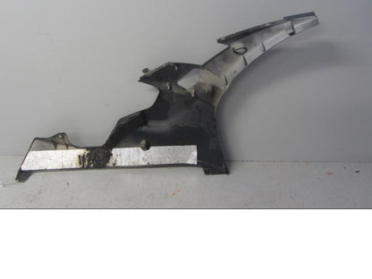 Baksidan på Magkåpa från en Yamaha YZF R6 -2006 motorcykel.