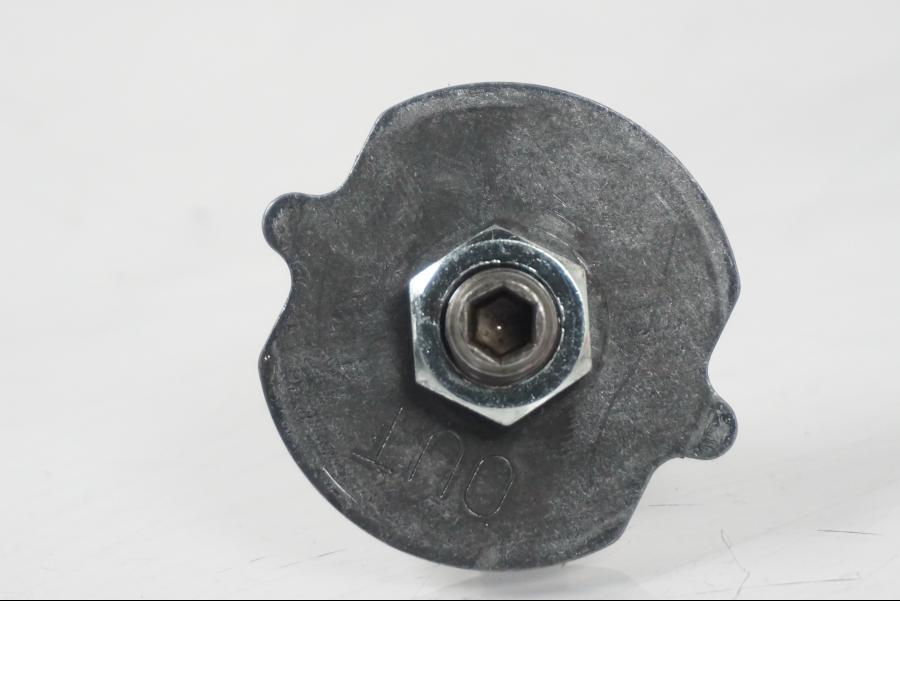 Vänster sida på Koppling från en H-D Softail Standard FXST -2001 motorcykel.