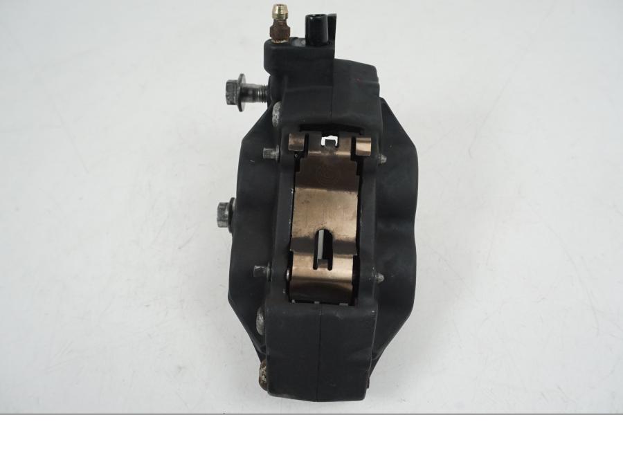 Snett uppifrån på Bromsok från en Yamaha XT 660 X -2005 motorcykel.