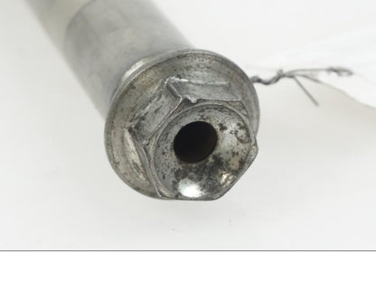 Vänster sida på Axel från en Suzuki GSX-R 1000 -2007 motorcykel.