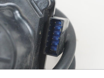 Extrabild3 på Avgasspjällmotor från en KTM 1290 Super Duke R -2022 motorcykel.