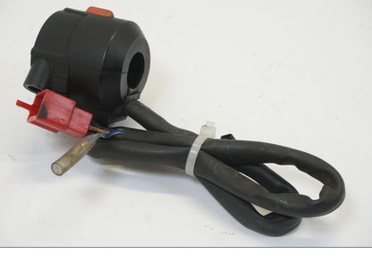 Vänster sida på Styrelreglage från en Honda CB 750 SF -1993 motorcykel.