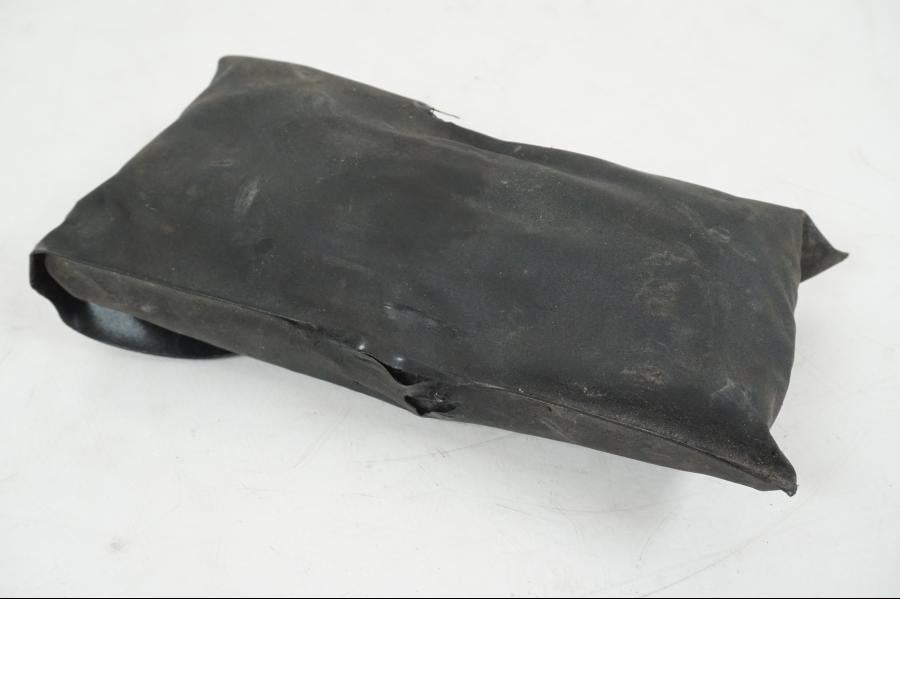 Höger sida på Verktyg från en Kawasaki Z 750 -2006 motorcykel.