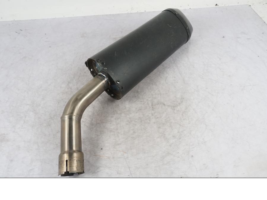 Vänster sida på Ljuddämpare från en Yamaha YZF 1000 R1 -2005 motorcykel.