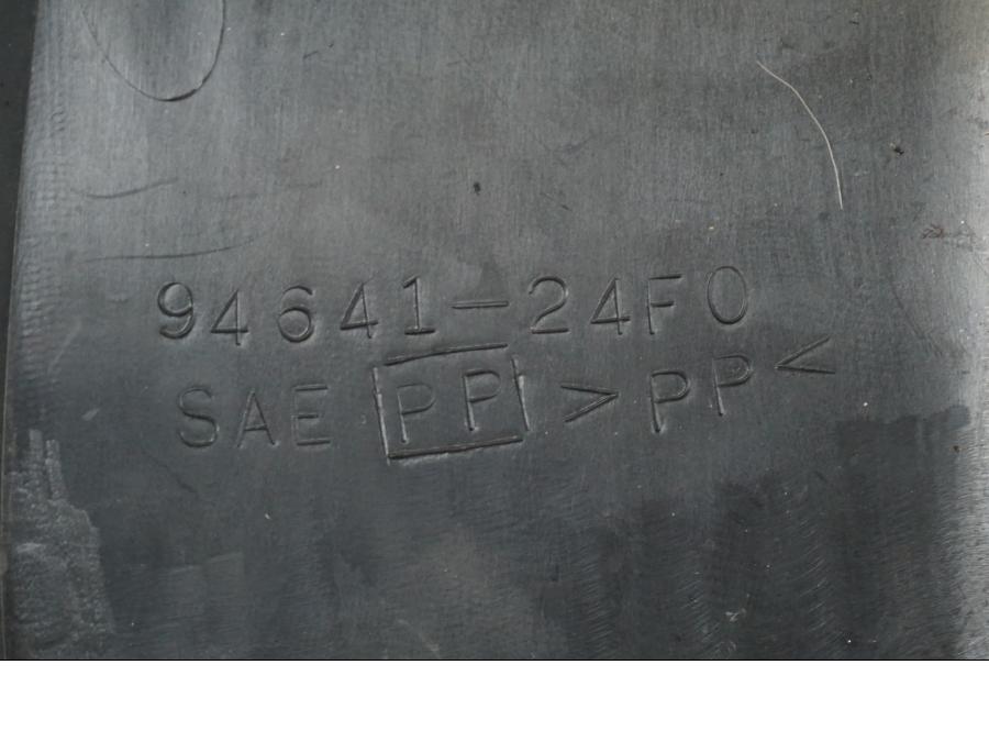 Extrabild1 på Instrumentkåpa från en Suzuki GSX 1300 RX -1999 motorcykel.