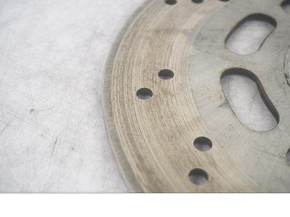 Baksidan på Bromsskiva från en H-D Touring Road King FLHR/I -1997 motorcykel.