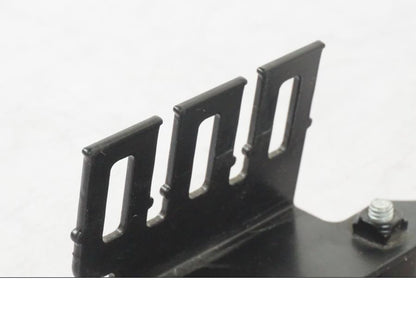 Vänster sida på ABS Låda från en KTM 690 Duke -2015 motorcykel.