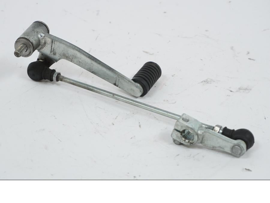 Höger sida på Växelpedal från en Honda CBR 600 -1998 motorcykel.