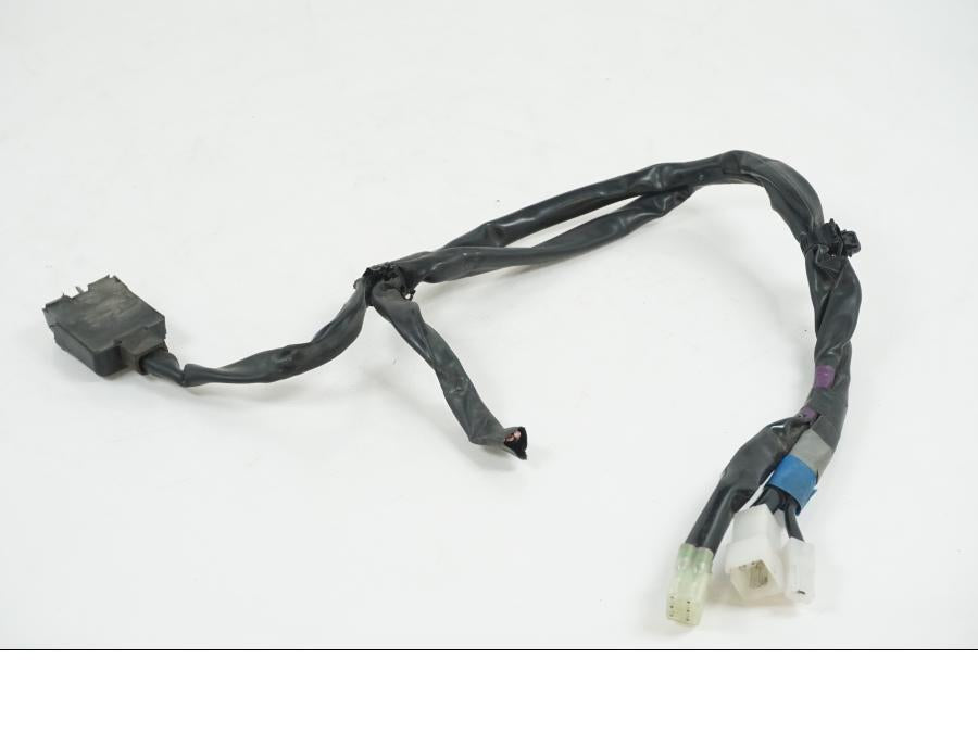 Baksidan på Kablage från en Yamaha MT-09 Tracer -2021 motorcykel.