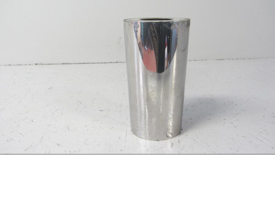 Baksidan på Gaffeldekorrör från en H-D Touring Road King Classic FLHRCI -2004 motorcykel.