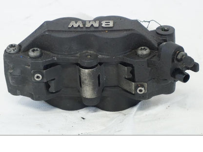 Höger sida på Bromsok från en BMW K 1600 -2015 motorcykel.