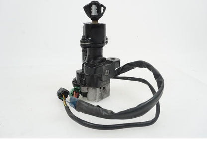 Snett uppifrån på Låssats från en Suzuki GSX-R 1000 -2007 motorcykel.