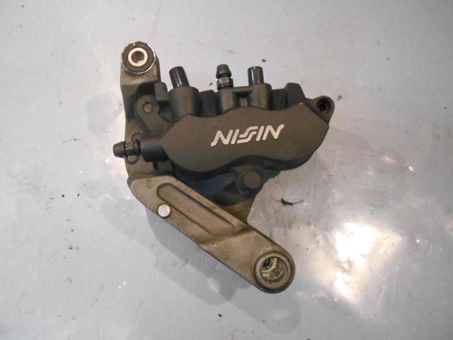 Framsidan på Bromsok från en Honda GL 1800 -2001 motorcykel.