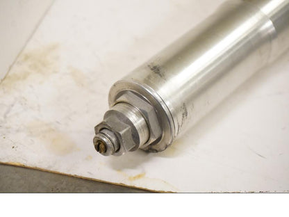 Snett uppifrån på Gaffelben från en Ducati 900 SS -1999 motorcykel.