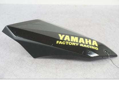 Baksidan på Sidkåpa från en Yamaha MT-09 -2016 motorcykel.