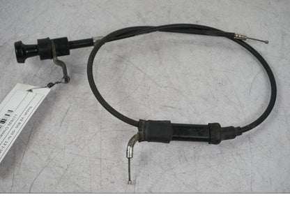 Baksidan på Chokevajer från en Suzuki VZ 800 -2000 motorcykel.