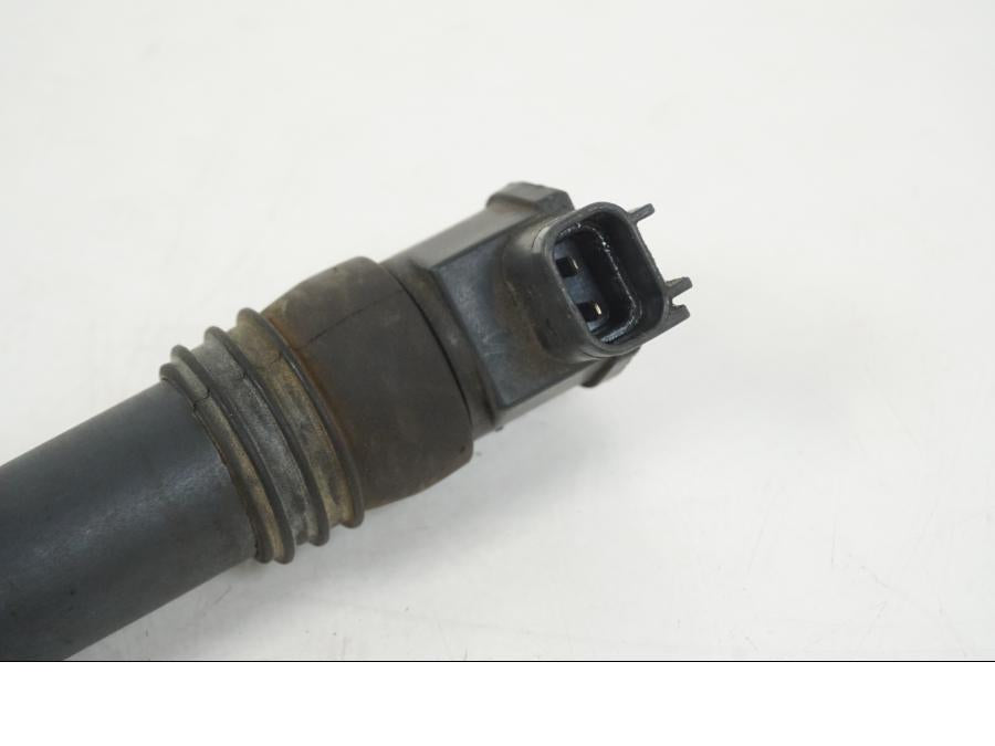 Extrabild1 på Tändspole från en Suzuki GSX-R 750 -2001 motorcykel.