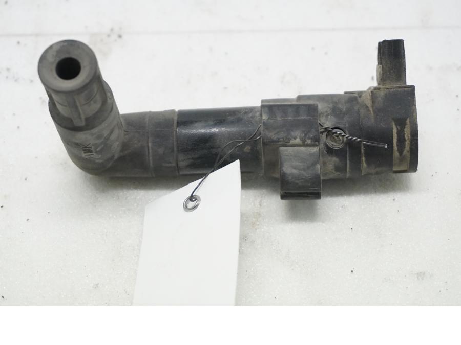 Framsidan på Tändspole från en BMW R 1200 GSA -2011 motorcykel.