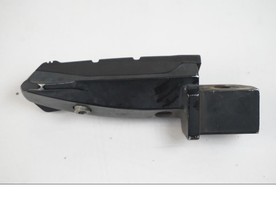 Snett uppifrån på Fotpinne från en BMW F 650 CS -2002 motorcykel.