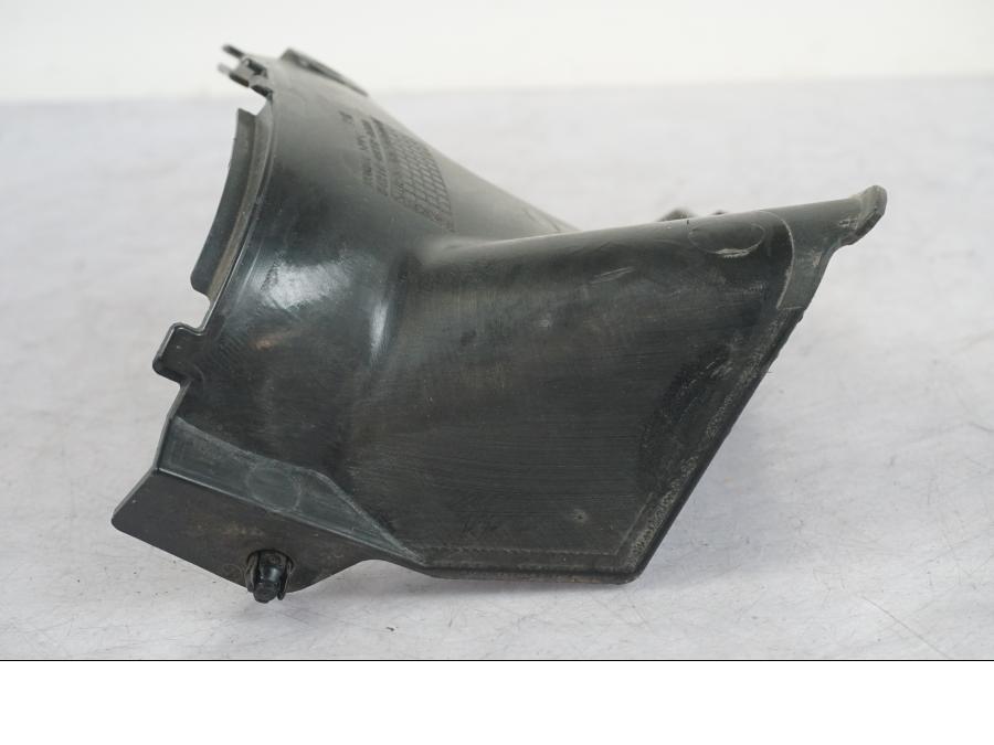 Vänster sida på Instrumentkåpa från en Honda CBR 1100 XX -1999 motorcykel.