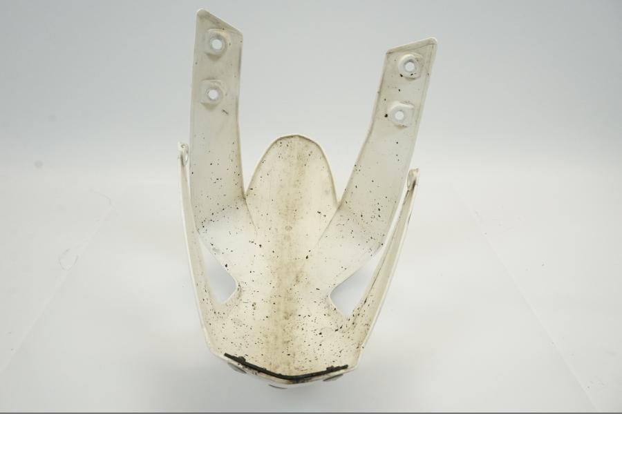 Snett uppifrån på Framskärm från en KTM 690 Duke -2012 motorcykel.