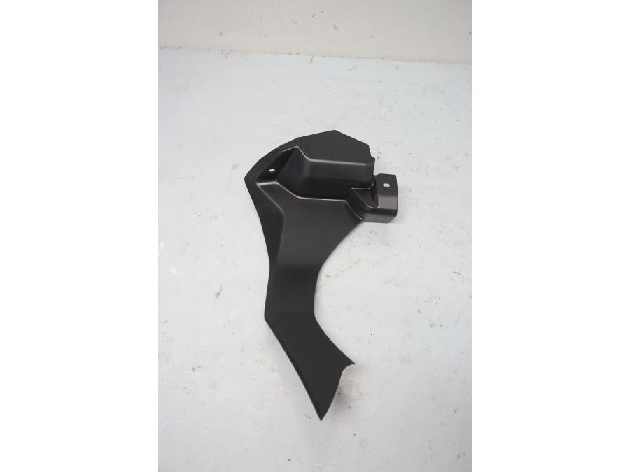 Baksidan på Toppkåpsinsida från en Yamaha YZF 1000 R1 -2017 motorcykel.