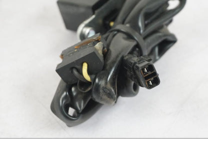 Baksidan på Tändpickup från en Kawasaki Z 900 -2019 motorcykel.