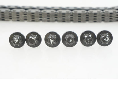 Höger sida på Kamkedja från en BMW F 850 GS -2019 motorcykel.