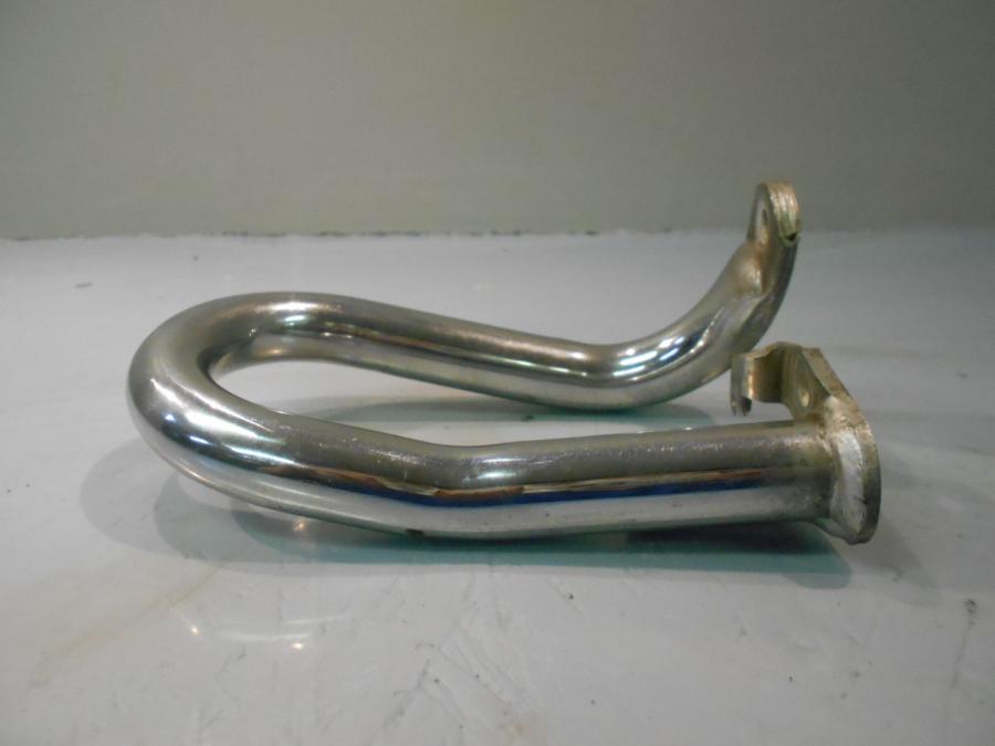 Höger sida på Fotpinnehälskydd från en Honda GL 1800 -2001 motorcykel.