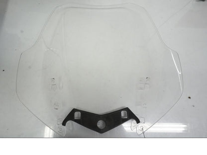 Vänster sida på Vindruta från en Yamaha FJR 1300 -2006 motorcykel.