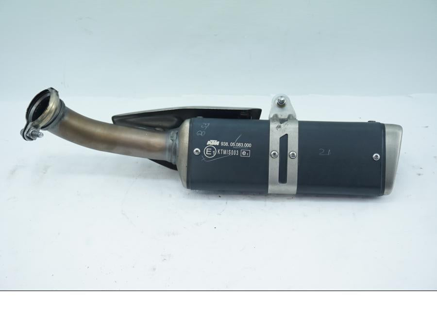 Höger sida på Ljuddämpare från en KTM RC 390 -2019 motorcykel.