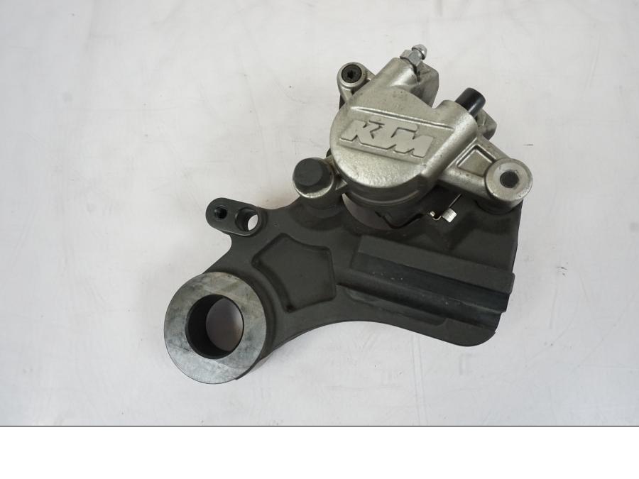 Framsidan på Bromsok från en KTM 790 Duke -2019 motorcykel.