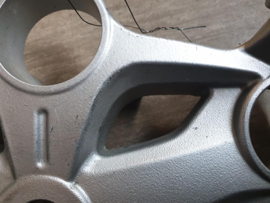 Vänster sida på Gaffelkrona från en BMW F 800 S -2009 motorcykel.