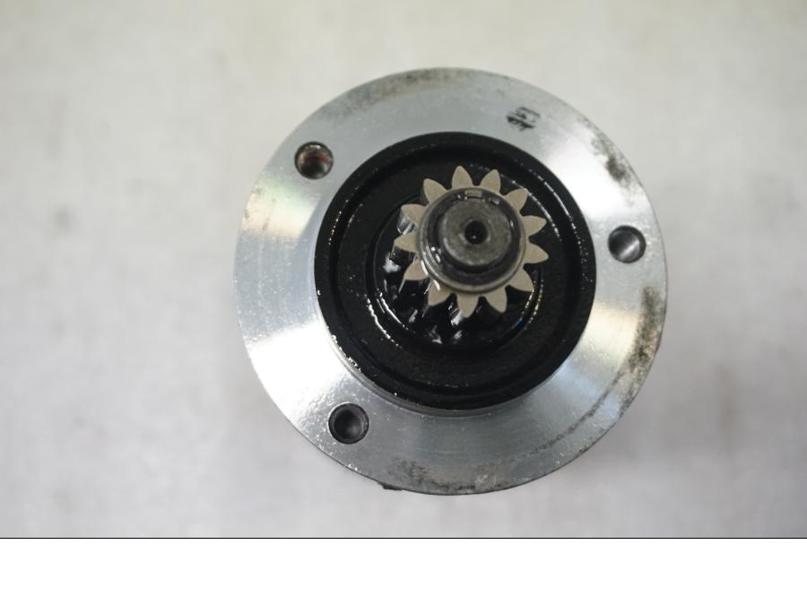 Höger sida på Startmotor från en Ducati Monster 796 -2013 motorcykel.