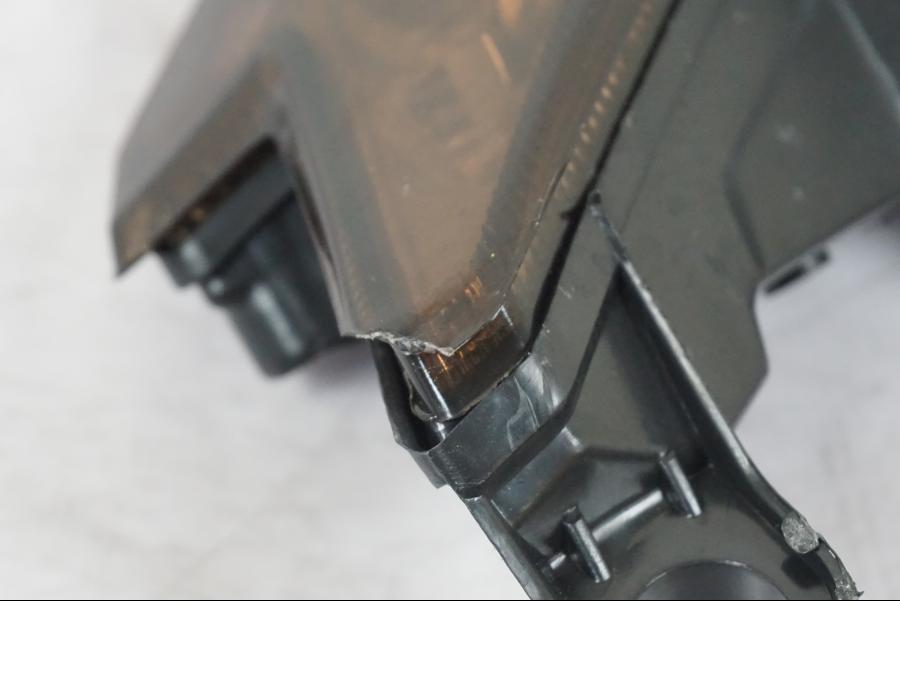 Snett uppifrån på Baklampa från en Kawasaki ZX-6R -2011 motorcykel.