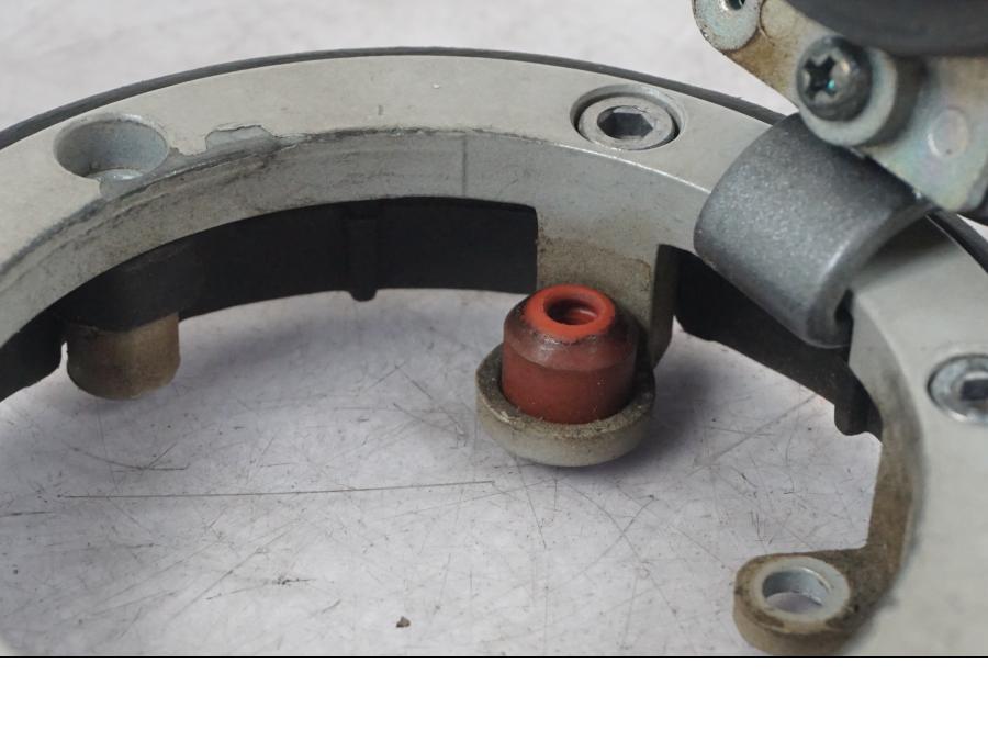 Extrabild2 på Tanklock från en Triumph Tiger Explorer -2013 motorcykel.