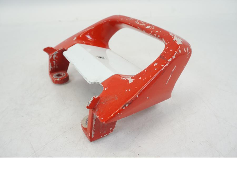 Snett uppifrån på Passagerarhandtag från en Honda NSR 125 -1991 motorcykel.