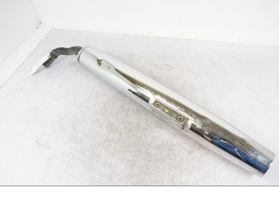 Framsidan på Ljuddämpare från en Kawasaki VN 1500 Classic Tourer -2000 motorcykel.